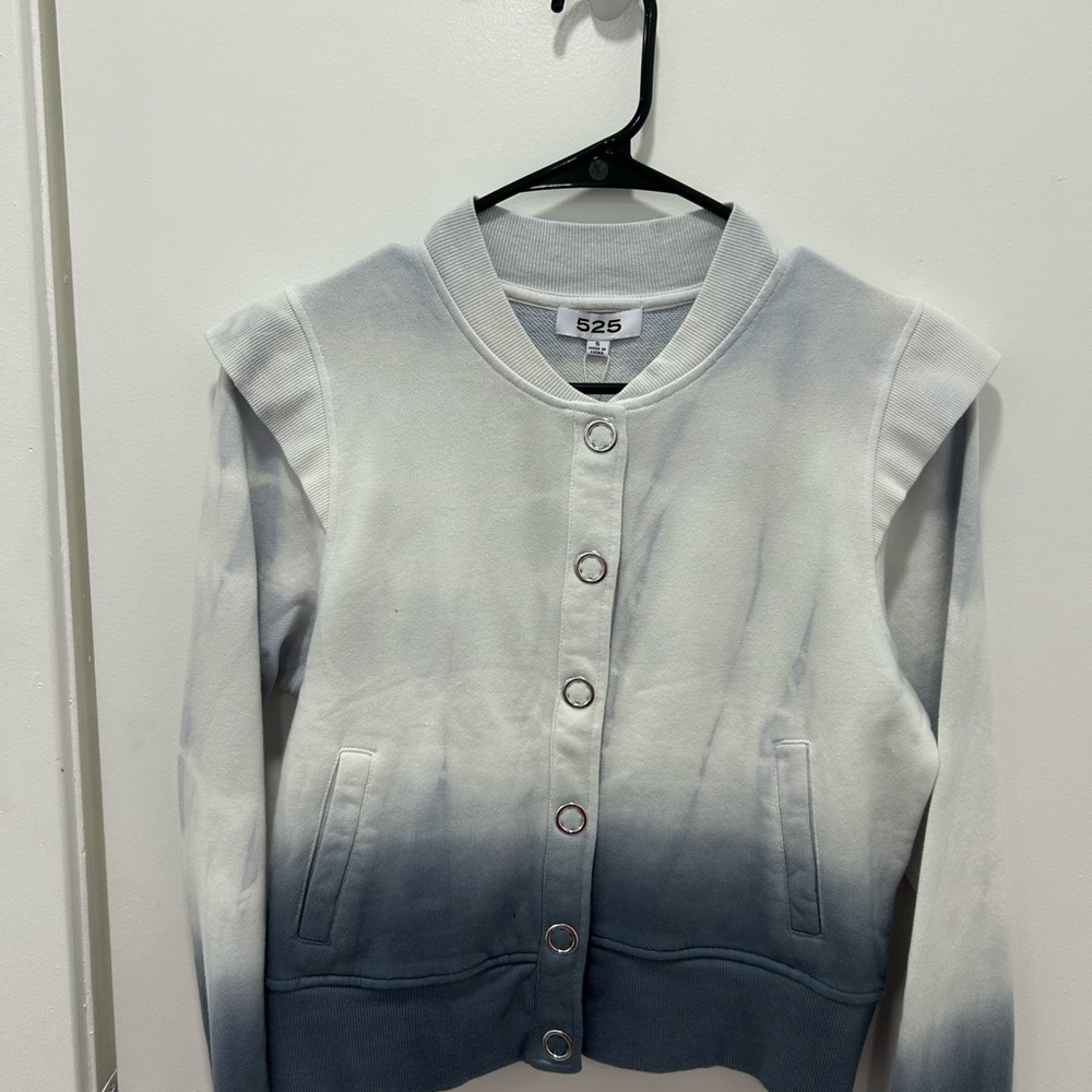 525 Revolve S